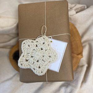 gift tag set of three neutral off white cream crocheted star with tags
